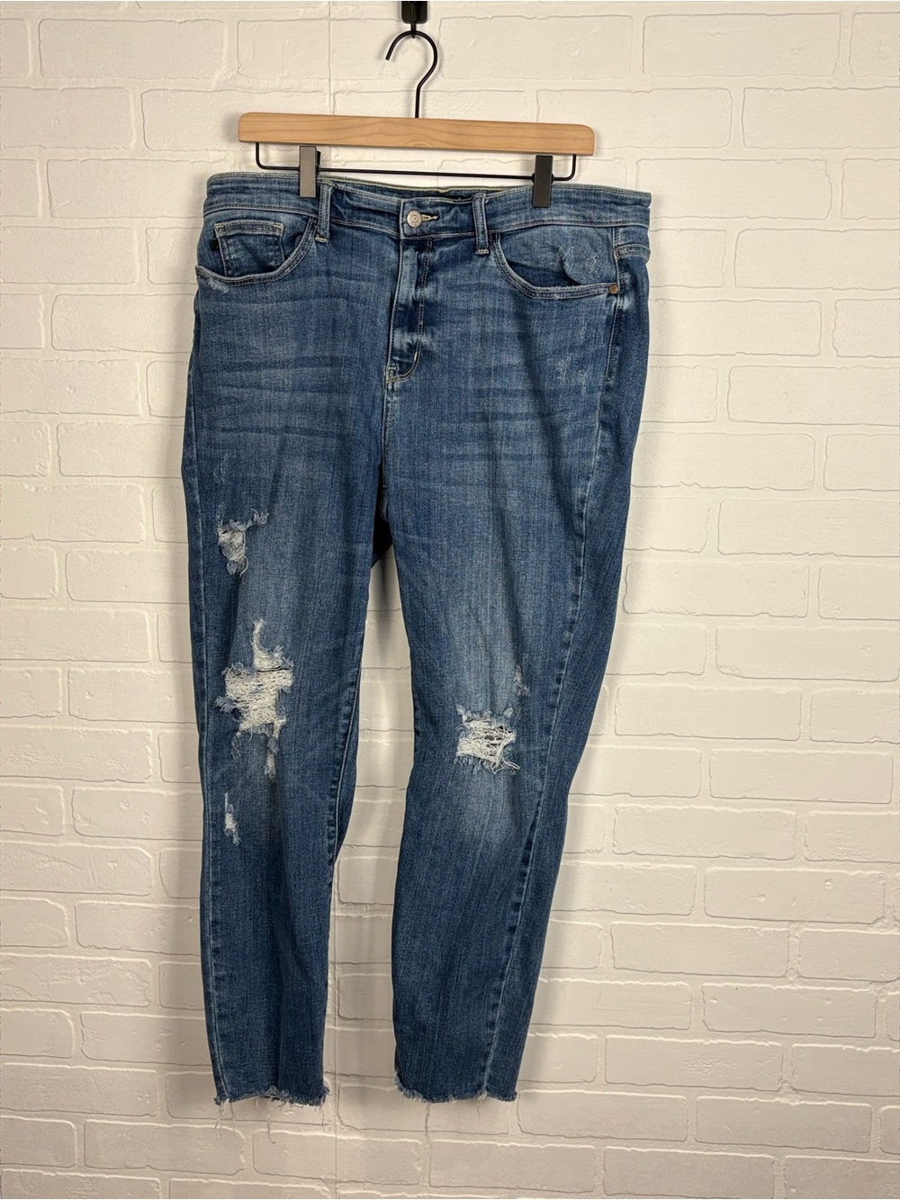 Judy Blue Women's Distressed Raw Hem Skinny Jeans Blue Size 15/32